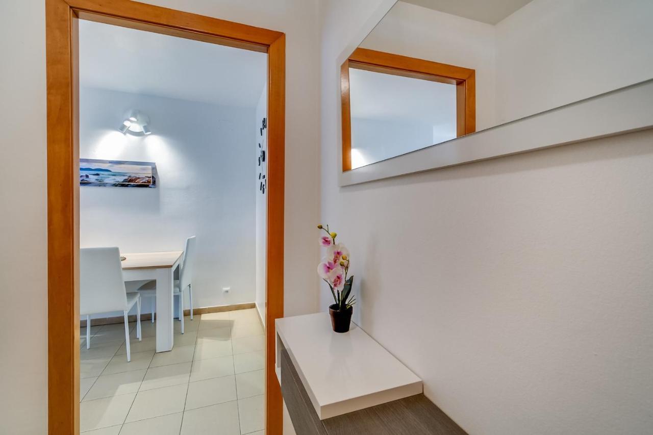 Vivalidays Edurne Apartment บลาเนส ภายนอก รูปภาพ